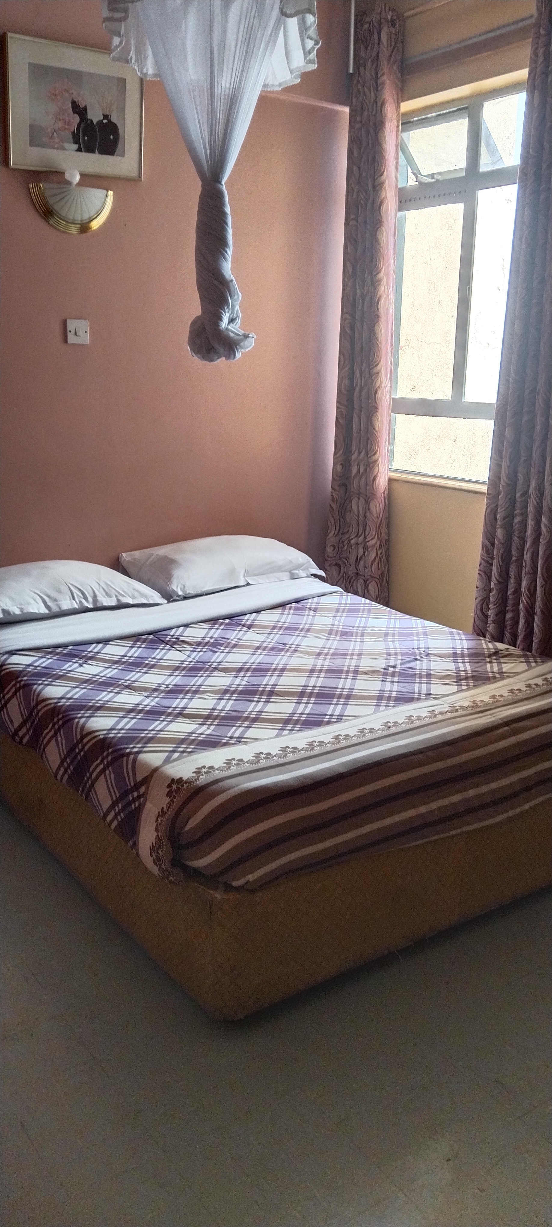 Single Rooms