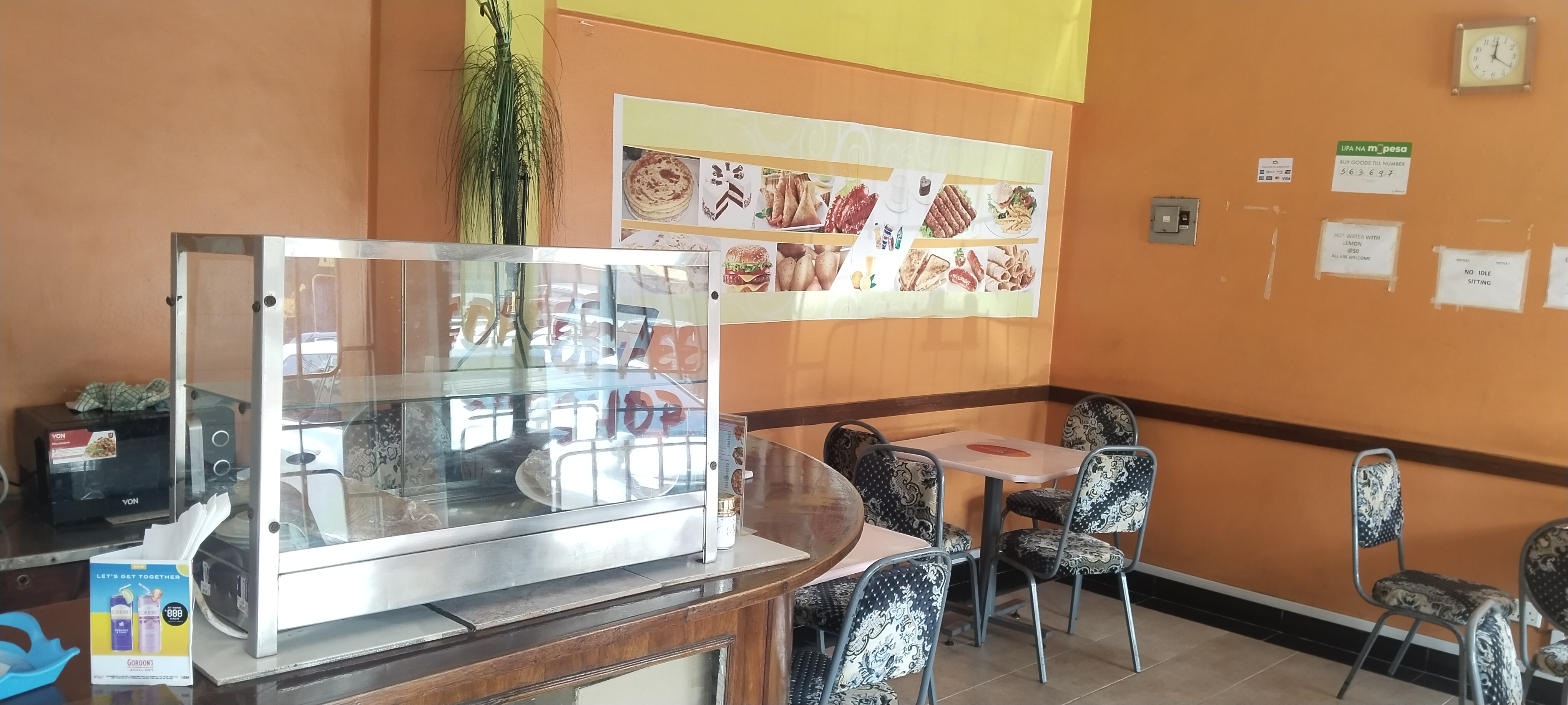 Coffee Shop
