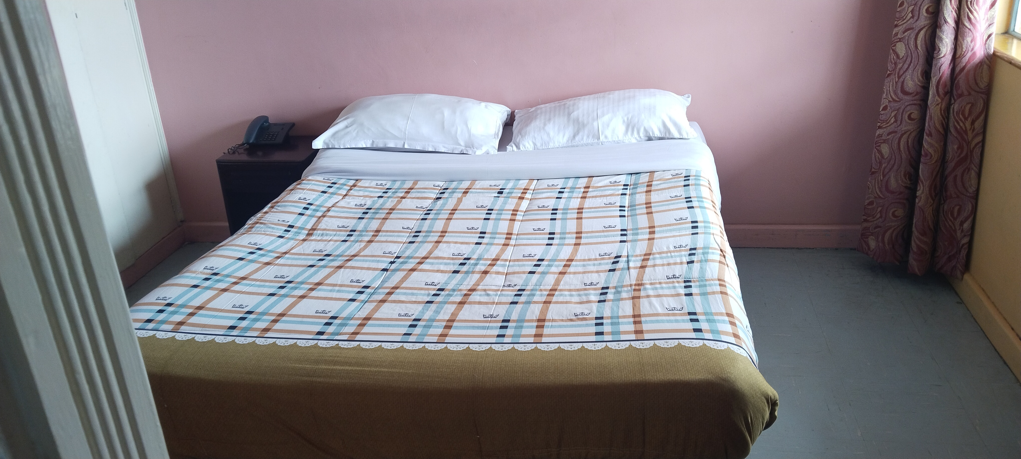 Single Room Comfort